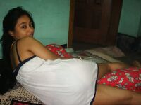 Free sexy pics of sexy bhabhis seducing lover with their sexy big ass