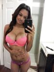 Hot NRI babe Exposes and Reveals her Boobs In selfie