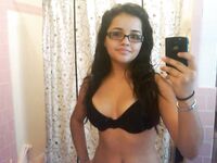 Hot & Sexy Young Girls With Big Boobs Take Seductive Selfies