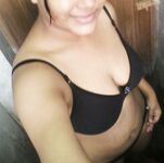 porn images of an Indian girl exposing her body on live cam