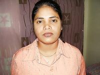 Desi mature chubby girl nude photos