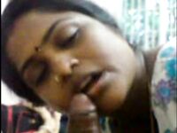 Sexy Indian desi girls blowjob pictures will make you cum!