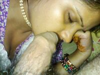 Desi aunty blowjob porn pictures leaked online by lovers