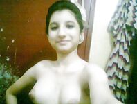 Sexy Indian college girls click dick arousing hot selfies!