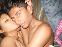 Indian sex pictures of young college couples enjoying home sex