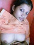 Desi xxx pics of college girl exposing their firm boobs for their lovers