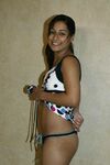 Hot and sexy pictures of Mumbai college girl striping