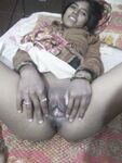 Desi wife nude pics at FSI