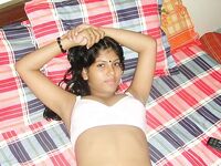Cute Bangla wife nude pics goes viral