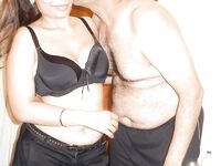 Amateur Indian couple sex pics for your pleasure