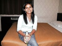 Desi girlfriend nude pics taken by her boyfriend