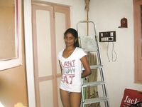 Amateur south Indian girl exposing her nude body