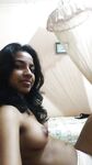 Cute looking Kerala girl invites you to see her hot pictures