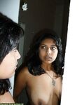 Juicy Indian girl nude pics in the outdoor and indoor