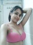 Sexy Desi Indian college girl from Hyderabad nude picture collection