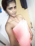 Slim hot nude Indian girl exposing pussy photos