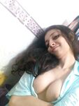 Indian boobs pics of a beautiful teen trying to seduce her boyfriend