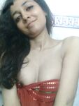 Indian boobs pics of a beautiful teen trying to seduce her boyfriend