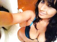 Busty Desi Teen selfie naked pictures looking exotic