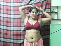 Mature aunty sex pics to boost up your sex mood