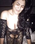 Punjabi aunty nude pics for your dick's pleasure