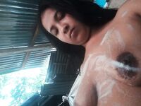 Muslim Bhabhi nude pics for the first time