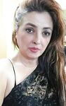 Bangladeshi hot bhabhi topless sexy pics