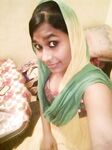 Indian girl showing her big tits