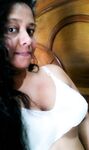 Desi big boobs girl topless selfie photos
