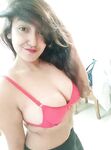 Desi busty girl nude photos collection
