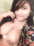 Sexy Indian nude pics if big boobed college girl