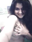 Stunning hot Paki girl leaked nudes