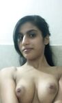 Indian college girl nude selfies