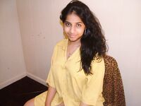 Sensational and seductive XXX Indian sex photos of college girl Yachna