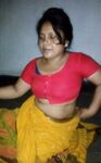 Newly-married Muslim wife nude pics