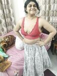 Newly married Indian girl nude sex photos