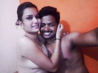 Indian lovers nude pics goes viral on the internet