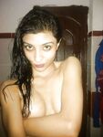 Nude Desi beauty pics collection leaked online