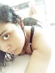 Seductive young Maldives girl nude pics