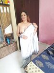 Aunty stripping saree and nude blowjob sex pics update