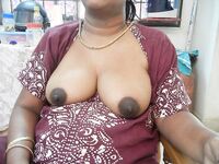 Tanker MILF naked pics taken by tenant young guy