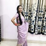 Famous desi bhabhi topless big boobs showing