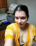 Hairy pussy homely bhabhi nude sex photos