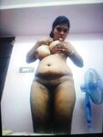 Big ass Tamil girlfriend plump big boobs pics