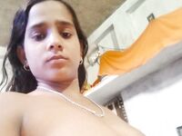 Divorced aunty showing huge boobs - topless show