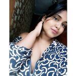 Sri Lankan big ass unmarried girl nude photos