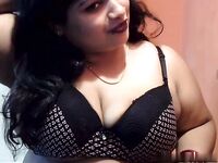 Big boobs aunty showing on stripchat live photo