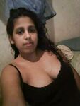 Sri Lankan big boobs girl unseen naked photos