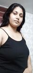 Milk tanker Bengali bhabhi topless for lover