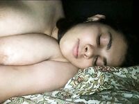 IT HR girl showing her huge melons in selfies